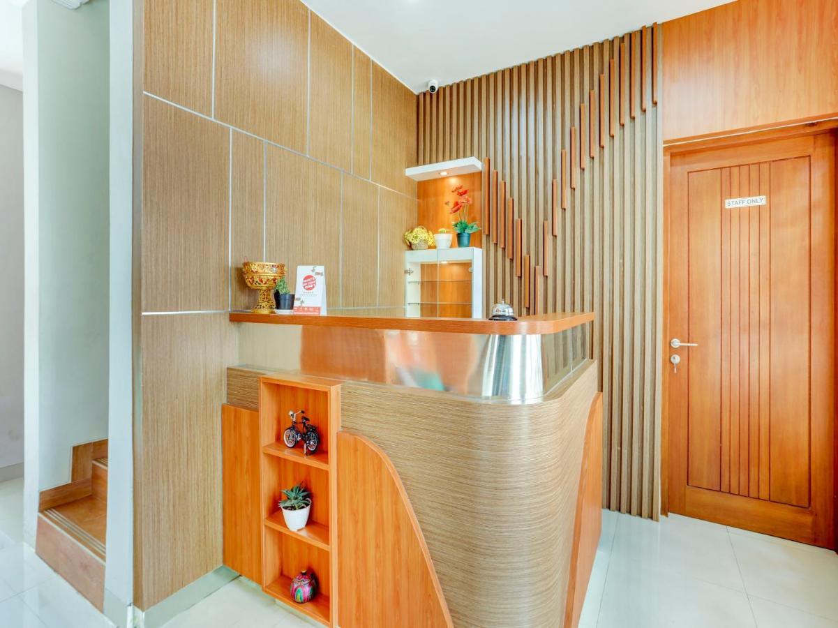 Super Oyo Capital O 90291 Vin Stay Petanu Pesanggaran Екстериор снимка