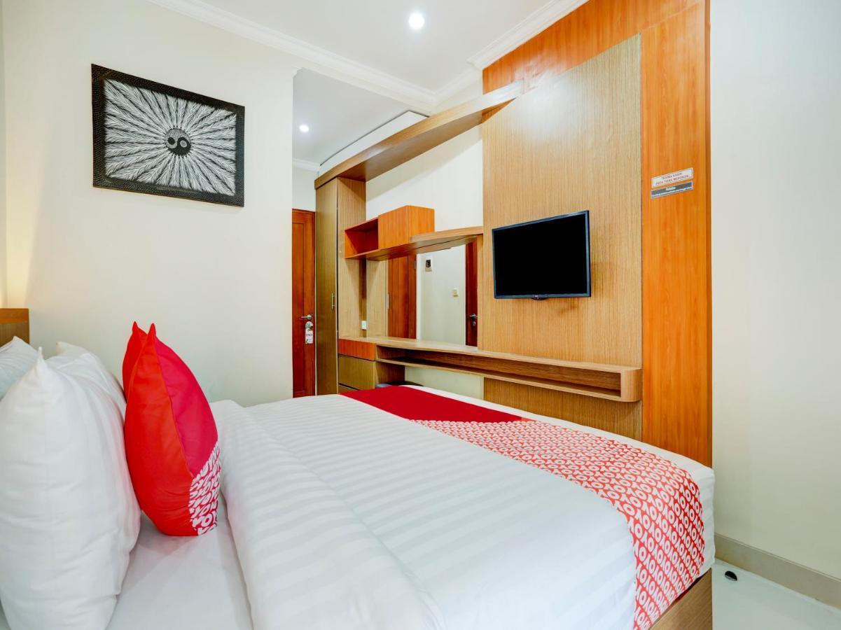 Super Oyo Capital O 90291 Vin Stay Petanu Pesanggaran Екстериор снимка
