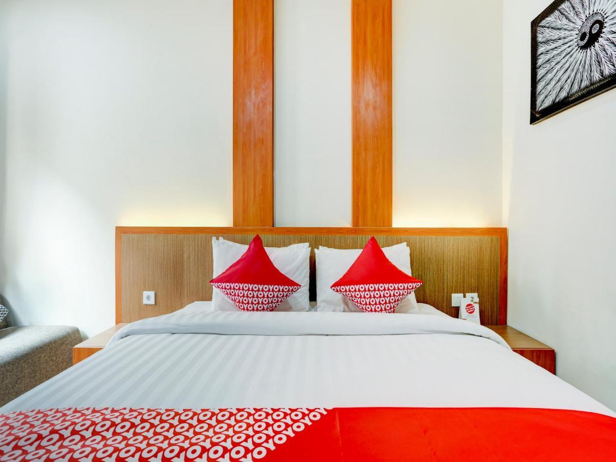Super Oyo Capital O 90291 Vin Stay Petanu Pesanggaran Екстериор снимка