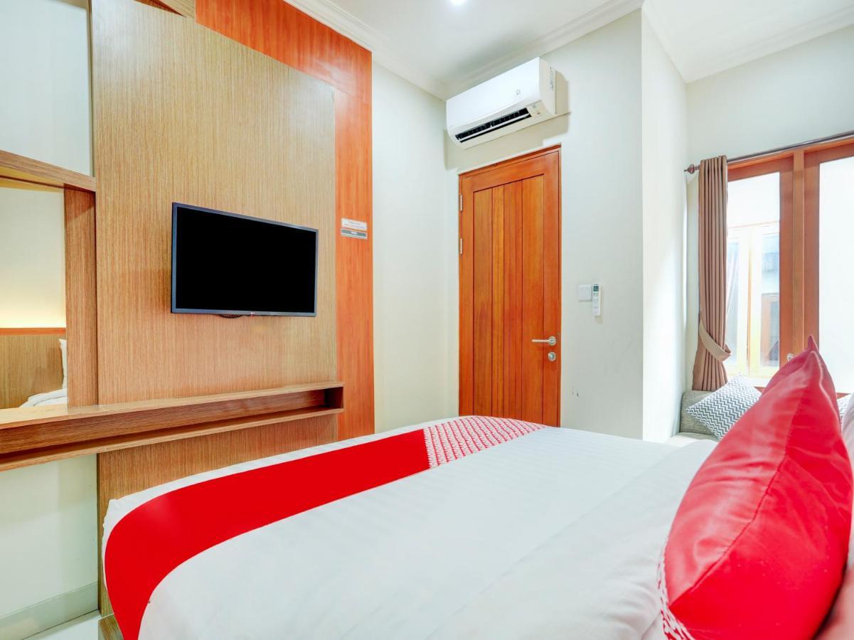 Super Oyo Capital O 90291 Vin Stay Petanu Pesanggaran Екстериор снимка