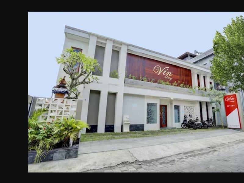 Super Oyo Capital O 90291 Vin Stay Petanu Pesanggaran Екстериор снимка